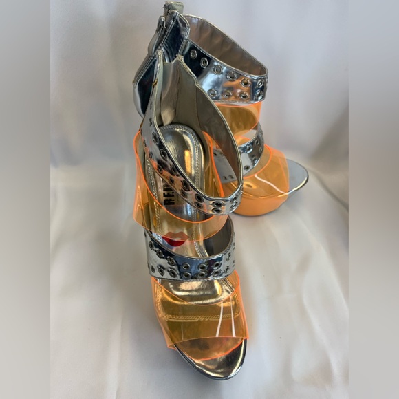 Gold & Silver Stilettos - Picture 1 of 5